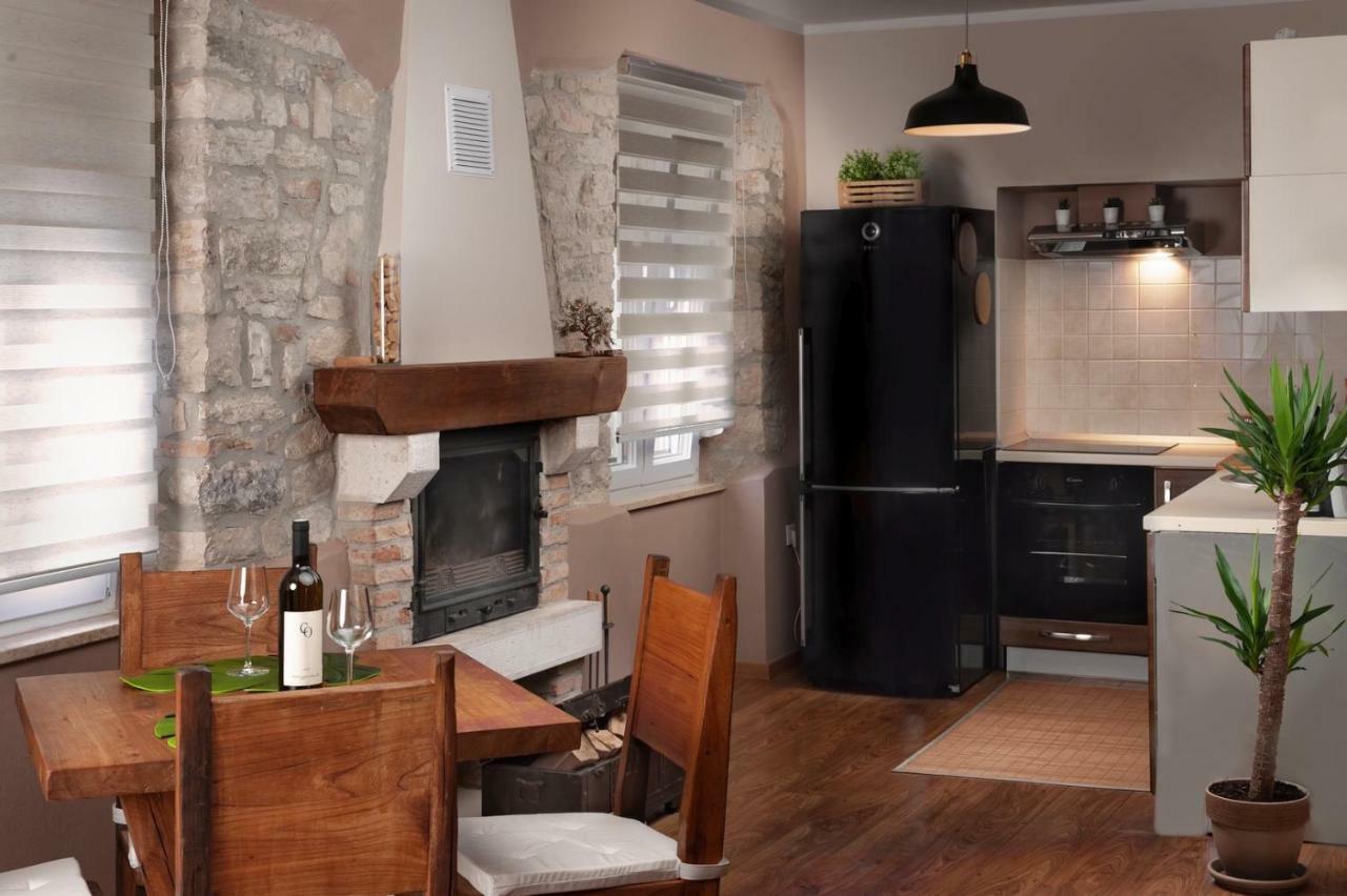 Vecchio Mercato Pula Apartman Exterior foto